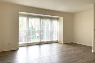 2540 Banshire Dr, Herndon, VA 20171 - Photo 26