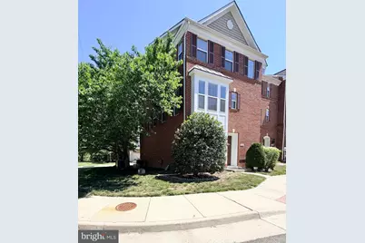 2048 Blunt Lane, Alexandria, VA 22303 - Photo 2