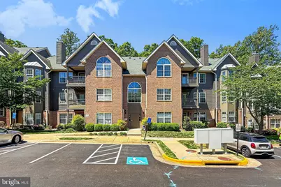 4126 Monument Court, Fairfax, VA 22033 - Photo 4