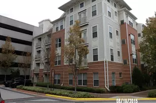 2765 Centerboro Dr, Vienna, VA 22181 - Photo 2