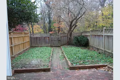7027 Alicent Place, McLean, VA 22101 - Photo 14