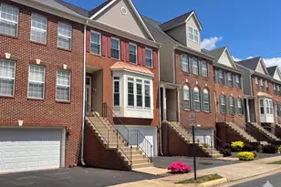 13110 Forest Mist Ln, Fairfax, VA 22033 - Photo 2