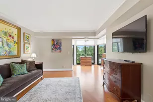 5903 Mt Eagle Dr, Alexandria, VA 22303 - Photo 16