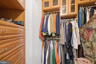 5903 Mt Eagle Dr, Alexandria, VA 22303 - Photo 18