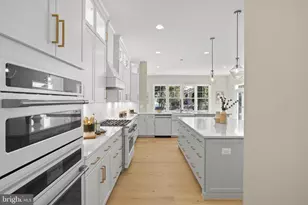 11433 Valley Rd, Fairfax, VA 22033 - Photo 14