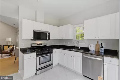 4139 Fountainside Lane #302, Fairfax, VA 22030 - Photo 10