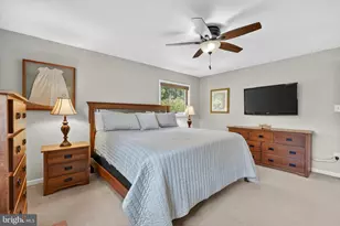 8904 Stratford Ln, Alexandria, VA 22308 - Photo 36
