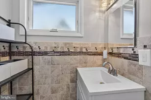 8904 Stratford Ln, Alexandria, VA 22308 - Photo 36