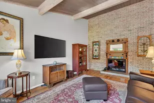 8904 Stratford Ln, Alexandria, VA 22308 - Photo 18