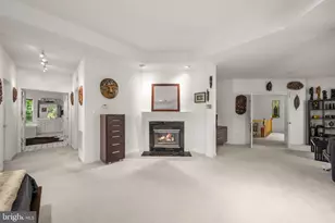 7136 Ayers Meadow Ln, Springfield, VA 22150 - Photo 6