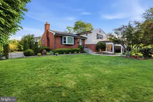 6824 Felix St, McLean, VA 22101 - Photo 2