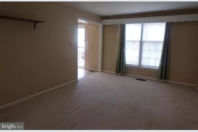 5258 Leestone Court, Springfield, VA 22151 - Photo 4