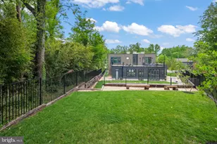 7404 Sportsman Dr, Falls Church, VA 22043 - Photo 76