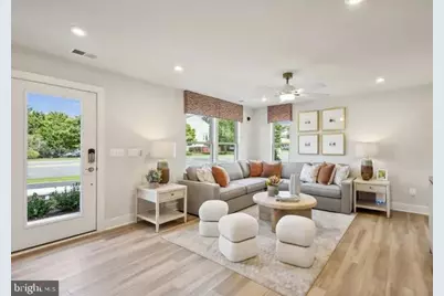 2111 Acadia Road, Herndon, VA 20170 - Photo 2