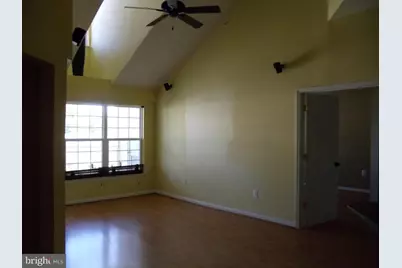 2701 Bellforest Court #402, Vienna, VA 22180 - Photo 6