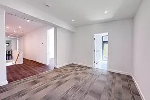 7405 Sportsman Dr, Falls Church, VA 22043 - Photo 32