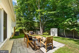 6608 Grey Fox Dr, Springfield, VA 22152 - Photo 30