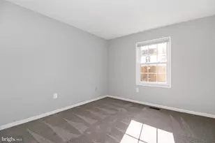 9533 Ashbridge Ct, Burke, VA 22015 - Photo 18