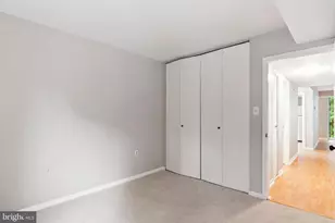 1422 Northgate Square, Reston, VA 20190 - Photo 20