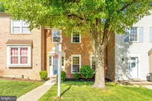 7920 Bubbling Brook Cir, Springfield, VA 22153 - Photo 4
