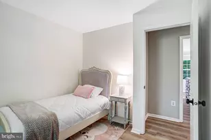7920 Bubbling Brook Cir, Springfield, VA 22153 - Photo 24