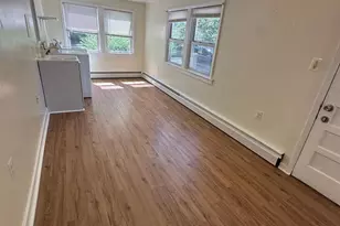 6501 Glenbard Ct, Burke, VA 22015 - Photo 4