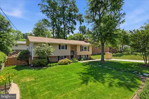 8627 Braddock Ave, Alexandria, VA 22309 - Photo 4