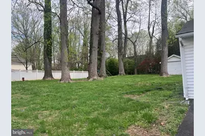 2722 Chain Bridge Road, Vienna, VA 22181 - Photo 2