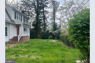 2722 Chain Bridge Road, Vienna, VA 22181 - Photo 2