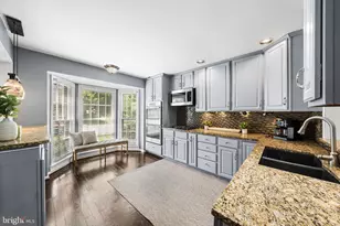 7403 Ridge Oak Ct, Springfield, VA 22153 - Photo 8