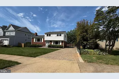 1824 Dalmation Drive, McLean, VA 22101 - Photo 8