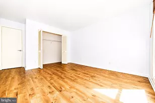 10300 Appalachian Cir, Oakton, VA 22124 - Photo 12