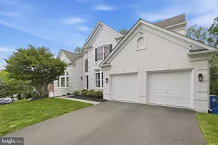 4929 Sammy Joe Dr, Fairfax, VA 22030 - Photo 2