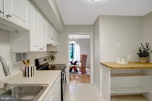 3101 S Manchester Street S, Falls Church, VA 22044 - Photo 6
