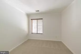 2811 Lee Oaks Ct, Falls Church, VA 22046 - Photo 20