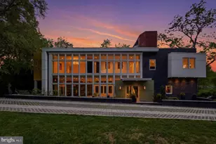 6304 Old Dominion Dr, McLean, VA 22101 - Photo 1