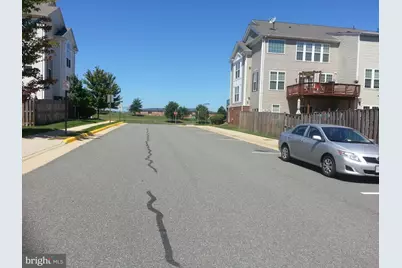 8250 Red Carnation Court, Lorton, VA 22079 - Photo 6