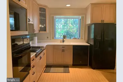 1902 Foxhall Road, McLean, VA 22101 - Photo 4