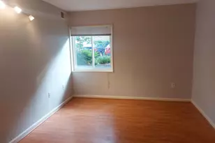 1523 Northgate Square, Reston, VA 20190 - Photo 6