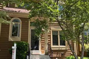 1106 Whitworth Ct, Herndon, VA 20170 - Photo 2