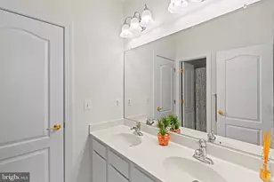 8717 Flowering Dogwood Ln, Lorton, VA 22079 - Photo 36