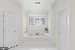 8717 Flowering Dogwood Ln, Lorton, VA 22079 - Photo 22