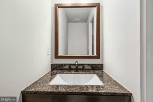 11938 Sentinel Point Ct, Reston, VA 20191 - Photo 28