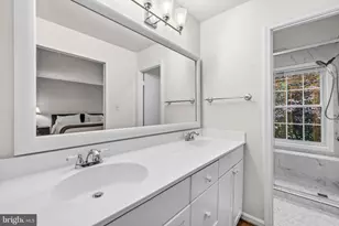 11938 Sentinel Point Ct, Reston, VA 20191 - Photo 18