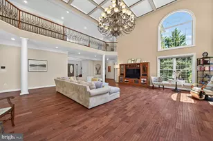1002 Sherman Ct, Great Falls, VA 22066 - Photo 6