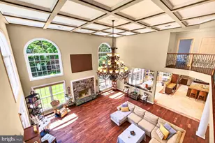 1002 Sherman Ct, Great Falls, VA 22066 - Photo 8