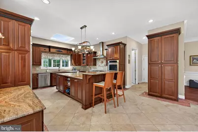 1002 Sherman Court, Great Falls, VA 22066 - Photo 14