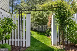 633 Spring St, Herndon, VA 20170 - Photo 56