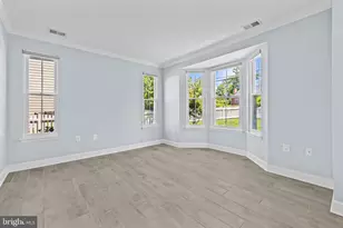 633 Spring St, Herndon, VA 20170 - Photo 8