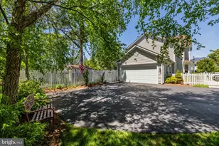 633 Spring St, Herndon, VA 20170 - Photo 52